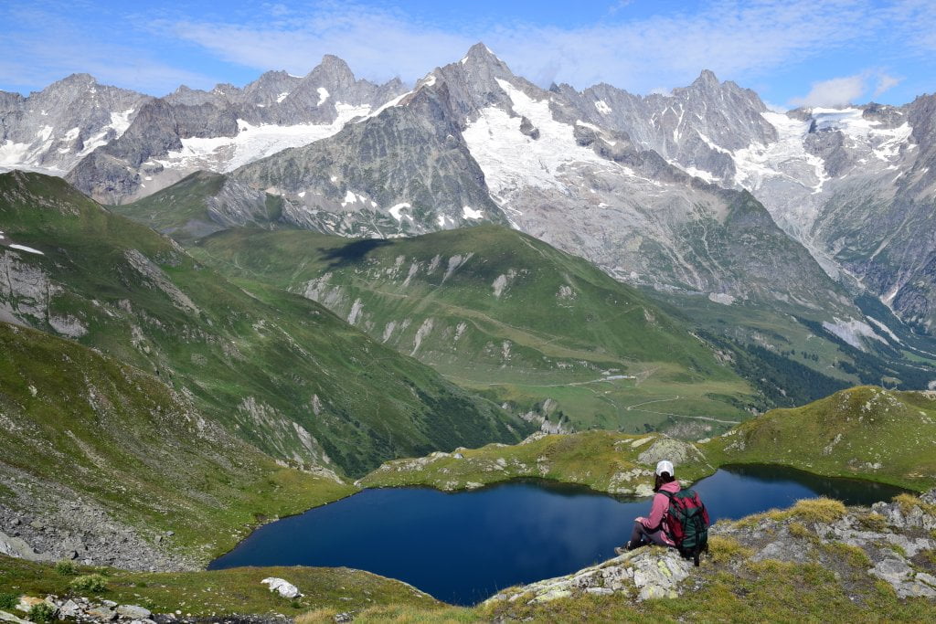 L'arrivo del trekking in Valle d'Aosta: uno dei laghetti di Fenêtre.