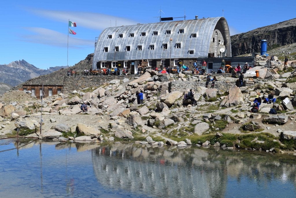 Le vallate più belle della Valle d'Aosta: il rifugio Vittorio Emanuele, in Valsavarenche.