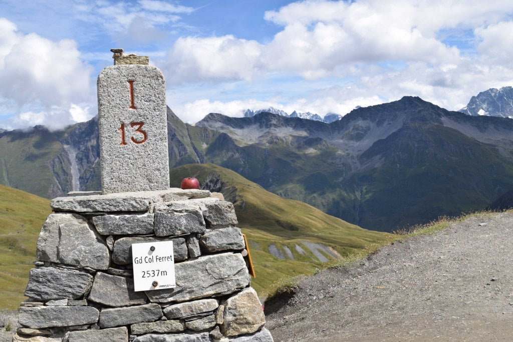 L'arrivo al Col du Grand Ferret.