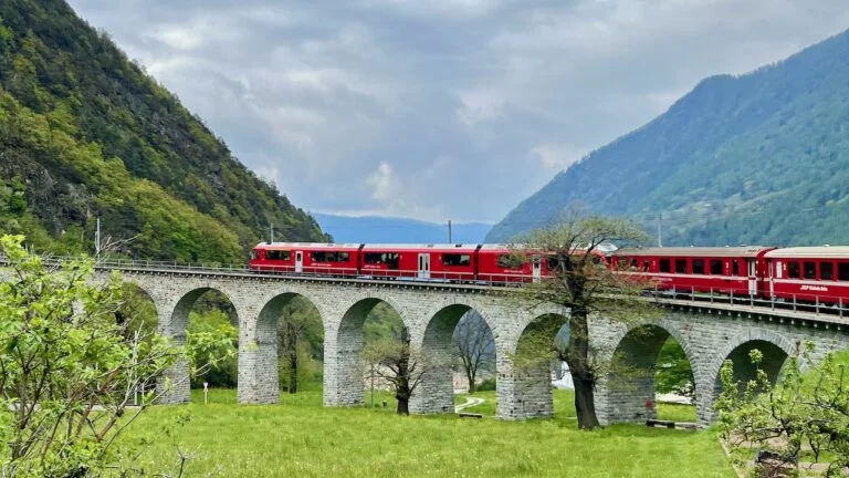 Trenino Rosso del Bernina